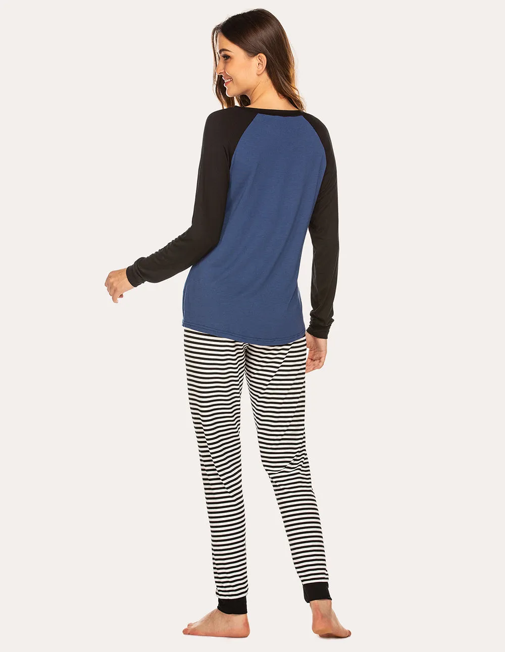 Ekouaer Comfy Christmas Pajama Set (US Only)