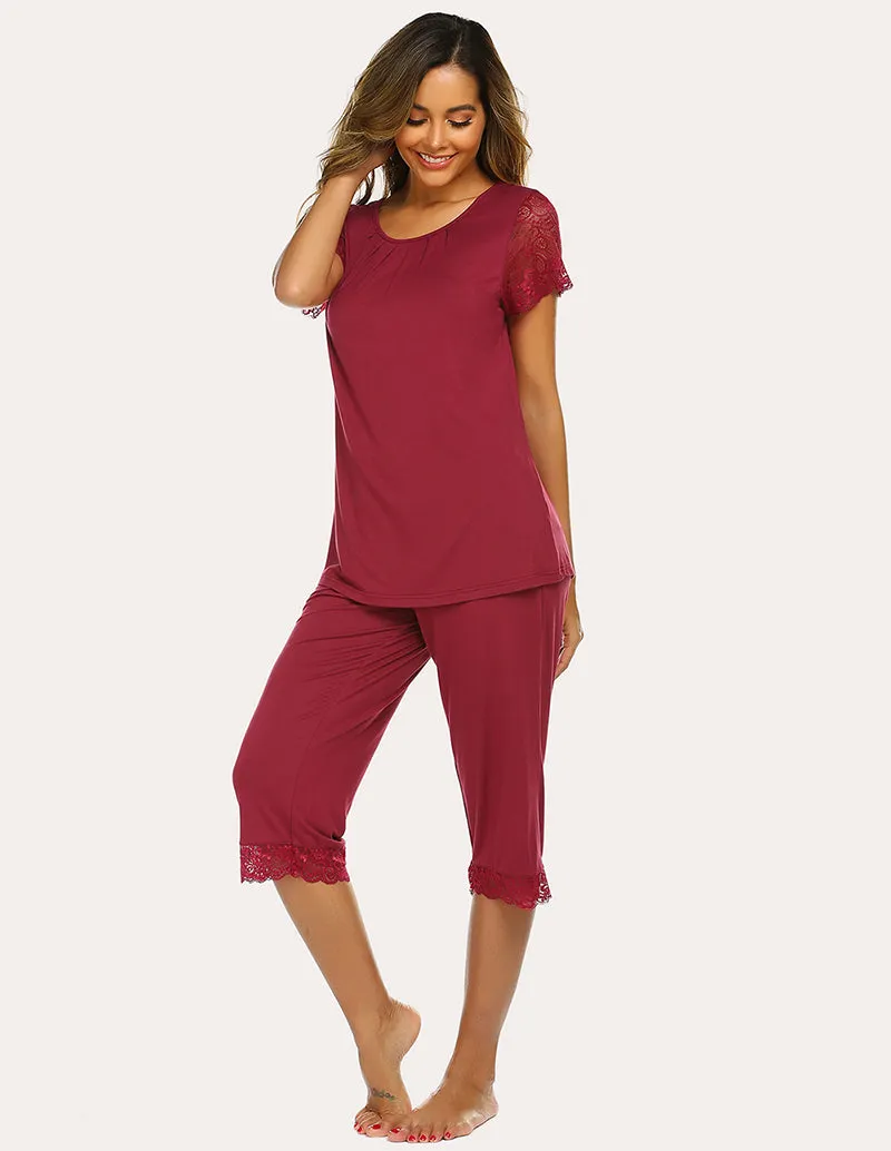 Ekouaer Lace Short Sleeve Capri Pajama Set (US Only)