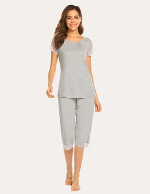 Ekouaer Lace Short Sleeve Capri Pajama Set (US Only)