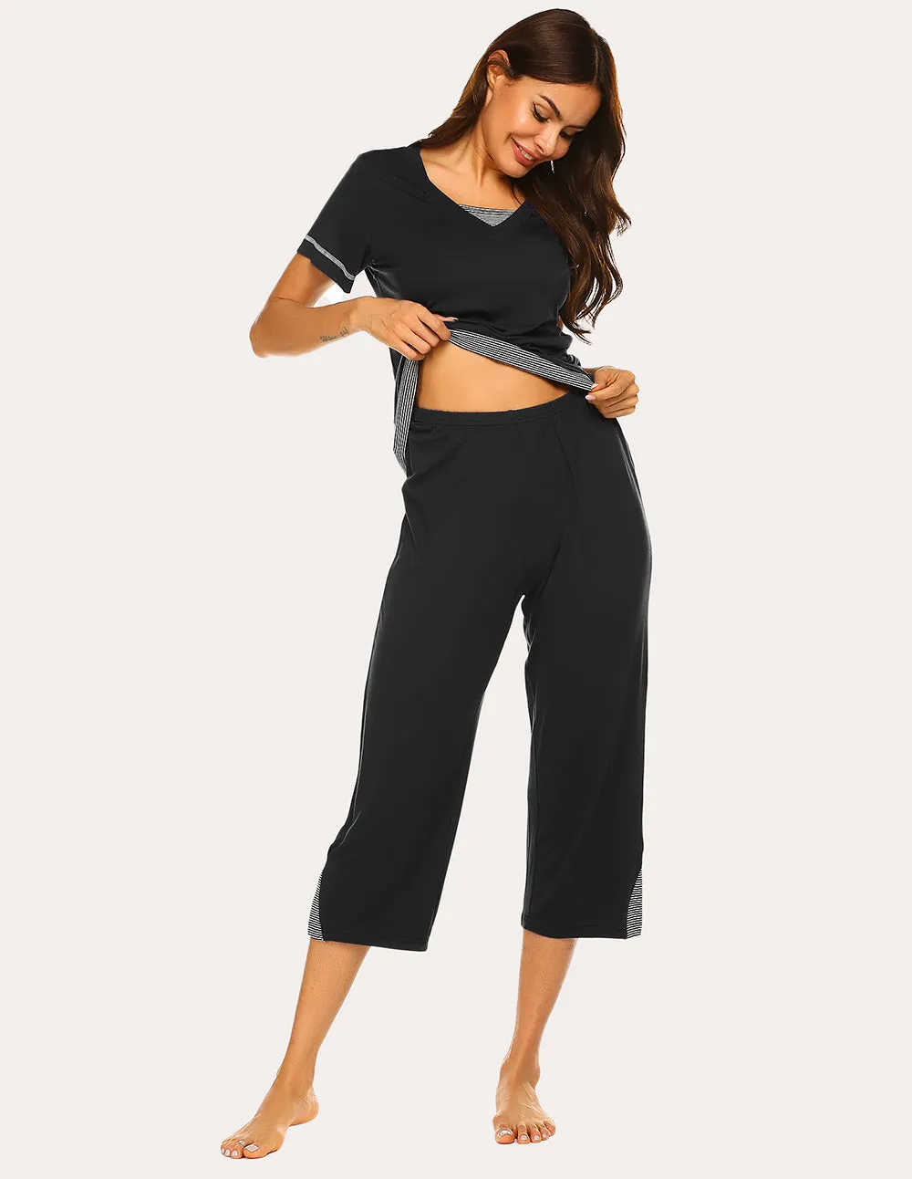 Ekouaer Striped Patchwork T-shirt Capri Pants Pajamas Set (US Only)