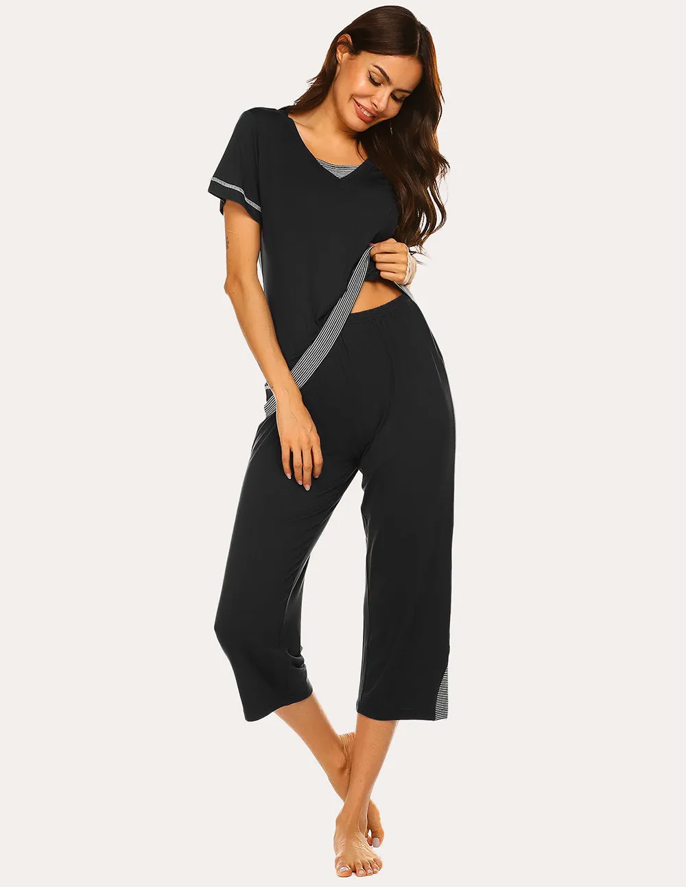 Ekouaer Striped Patchwork T-shirt Capri Pants Pajamas Set (US Only)