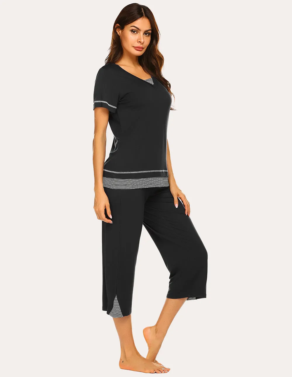 Ekouaer Striped Patchwork T-shirt Capri Pants Pajamas Set (US Only)