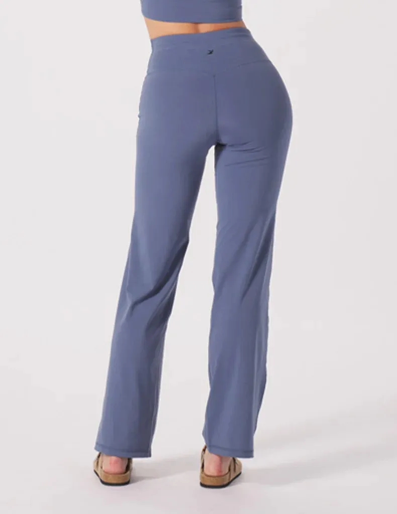 Sultry Straight Leg - Washed Blue *Restocks in September